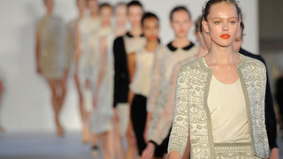 Stealing Beauty At Jill Stuart